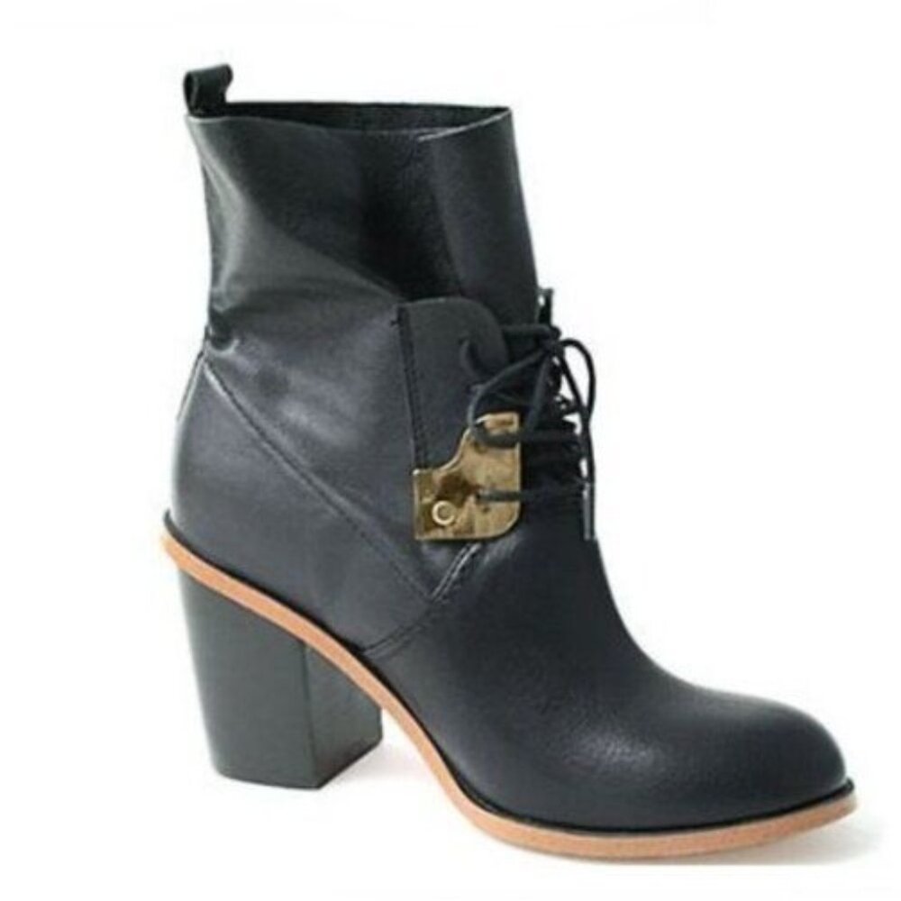 Women's Kensie Chase Partial Lace-Up Stacked Block Heel Ankle Bootie Size 8 BLK